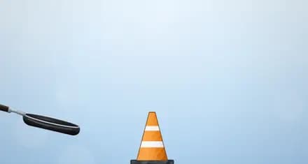 Level 32 of Weird Sausage Flop: Traffic Cone